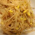 えびえびたん's cooksnap of when they made 簡単♪モヤシと竹輪のオイケチャマヨ炒め！.