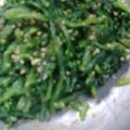 nikukko's cooksnap of when they made 簡単なのに美味しい♡春菊のごまあえ♡.