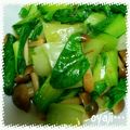 おやじんこ's cooksnap of when they made しめじとチンゲン菜の生姜炒め.