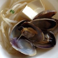 トモラ８８'s cooksnap of when they made 野菜たっぷり！あさりと豆腐の酒蒸し.