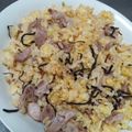 ajuri's cooksnap of when they made 塩昆布入りチャーハン.