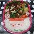taruto77's cooksnap of when they made トトロと真っ黒くろすけ弁当（キャラ弁）.