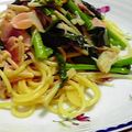 なちゅあ's cooksnap of when they made 菜の花とえのきベーコンパスタ.