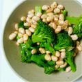 twinsのまま's cooksnap of when they made ブロッコリーと豆のごま塩サラダ.