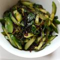 ♡Catherine's cooksnap of when they made 大量消費！大葉ときゅうりの塩昆布和え.