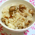 uzu1118's cooksnap of when they made 簡単エノキバターご飯.