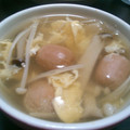 mamedenkyu's cooksnap of when they made すごくおいしい！きのことウインナーのかき玉コンソメスープ.