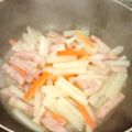 MAYっ子's cooksnap of when they made 大根とベーコンの洋風煮.