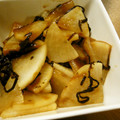 BiwacoJune's cooksnap of when they made ♪簡単箸休め♪余った大根で塩こんぶ和え.