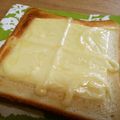 みのりっくす's cooksnap of when they made 朝の定番♪チーズぱん.