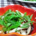 しおかつを's cooksnap of when they made ✿低カロリー♡きのこのマリネ*大葉風味✿.