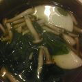 りんりん123123's cooksnap of when they made しめじとかまぼこのお吸い物 ♬*゜.
