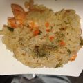 ちぃさいたまご's cooksnap of when they made 簡単！えびピラフ.