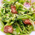 ペンジョリーナ's cooksnap of when they made 残ったかぶの葉　美味しいサラダ.