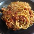 どーりーまし's cooksnap of when they made ニンニクとチキンのトマトソーススパゲティ.