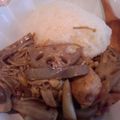 きんこ☆'s cooksnap of when they made たっぷりきのこと鶏肉のにんにく醤油炒め.