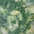 りんりん123123's cooksnap of when they made ★簡単離乳食★ほうれん草と麩のトロトロ煮.