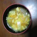 YuWook's cooksnap of when they made 玉ねぎとわかめの卵キムチスープ.
