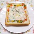 まっちー食堂's cooksnap of when they made スイートチリソースDEピザトースト♫♬.