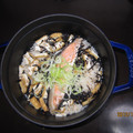 chi−ちゃん's cooksnap of when they made 鮭とひじきの炊き込みご飯.