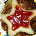 千代ちゃんママ's cooksnap of when they made ハンバーグ ✿チーズ♡ケチャップ✿.