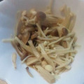 かぴーな's cooksnap of when they made しめじの胡麻油炒め.
