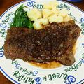 くらくらりす's cooksnap of when they made 安いお肉で簡単やわらかステーキ.