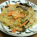 サンタクロースの弟子's cooksnap of when they made 春雨のみそだれ黒酢炒め.
