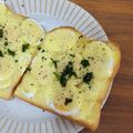 クックM96XDX☆'s cooksnap of when they made ゆで卵、マヨチーズのトースト♪.