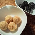 なにぬねにょろん's cooksnap of when they made ころころ♪　里芋の胡麻団子.