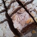 みるくクロワッサン's cooksnap of when they made 混ぜるだけ板チョコで簡単！濃厚ブラウニー.