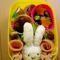 saki〜ra's cooksnap of when they made キャラ弁 ミッフィーちゃん弁当.