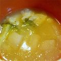 008324's cooksnap of when they made クリームシチューのルーでスープ.
