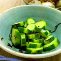 nacht514's cooksnap of when they made 隠し味入り！きゅうりと塩昆布の和え物.