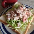まみお✳'s cooksnap of when they made 【楽めし】カニカマツナバーガー（サンド）.