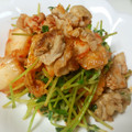しんこんもんちゃん's cooksnap of when they made 豆苗（とうみょう）の豚キムチ炒め.