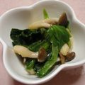 りんりん２００６'s cooksnap of when they made 小松菜としめじのピリ辛おひたし.