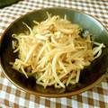 てっちとみぃこ's cooksnap of when they made 簡単☆もやしの生姜炒め.