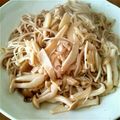 minipochi's cooksnap of when they made きのこたっぷりバター醤油やきそば（蕎麦）.