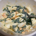 Pugまこちゃん's cooksnap of when they made 簡単美味♪ほうれん草のゆで卵マヨサラダ.