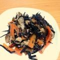 しーまじろう's cooksnap of when they made 油なしでもコクがある☆ヒジキとツナの煮物.