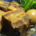 karuca's cooksnap of when they made コックリ豚の角煮と煮玉子.