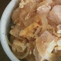 和理助's cooksnap of when they made 玉ねぎ嫌いさんの簡単親子丼☆.