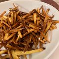 きゃろぽて's cooksnap of when they made カリッ！ポリッ！我が家のいもけんぴ.