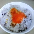 柚もち's cooksnap of when they made 大葉にんにく醤油で♪黄身漬け.