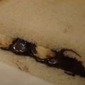スタイリッシュママ's cooksnap of when they made チョコバナナトーストサンド.