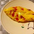 のんにょろ's cooksnap of when they made 卵のおかず☆ベーコンとトマトのオムレツ.