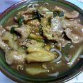 りさ｡o○☆'s cooksnap of when they made 残った肉じゃがで☆カレーうどん☆.