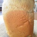 ayafuyu's cooksnap of when they made ふんわりプッチンプリン食パン.