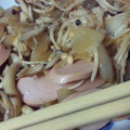 みーたん0512's cooksnap of when they made きのこと魚肉ソーセージのしょうゆ炒め.